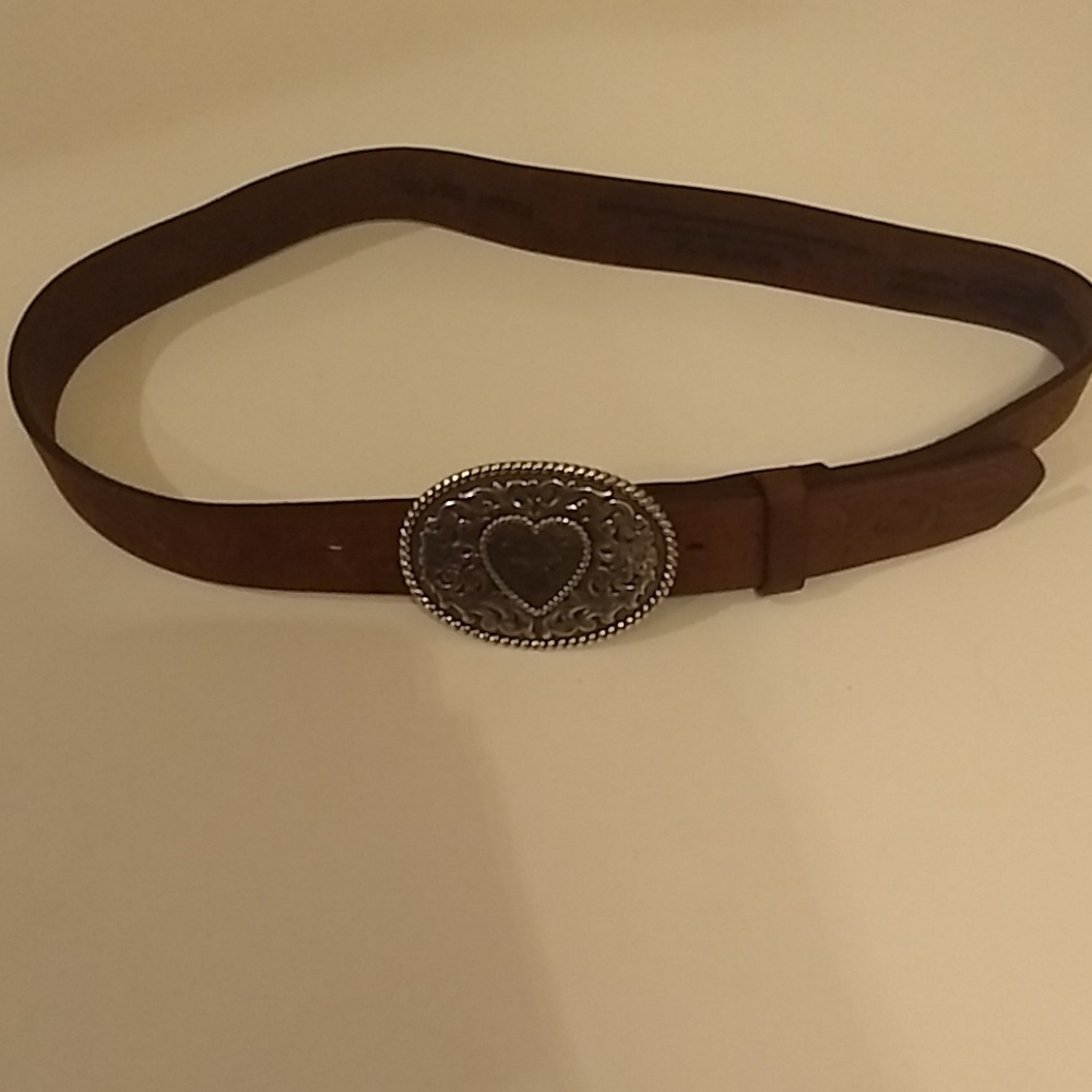 Girls Leather Belt With Heart Buckle